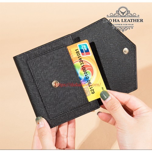 1 ngăn nhỏ để thẻ card trước ví