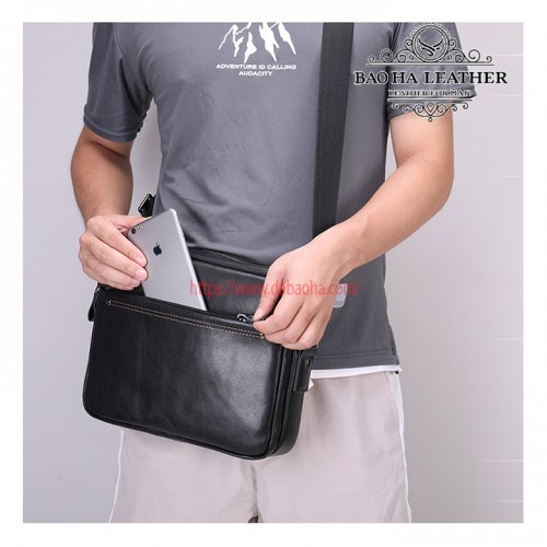 Ngăn khóa phụ trước túi tiện lợi