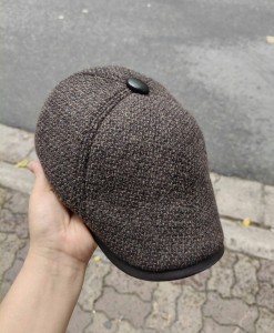 Màu kẻ nâu sang trọng
