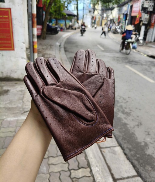 Đường chỉ may cẩn thận, tỷ mỷ