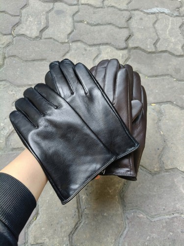 Có sẵn 2 màu để bạn chọn